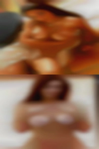 Longtongue4U93, the woman with